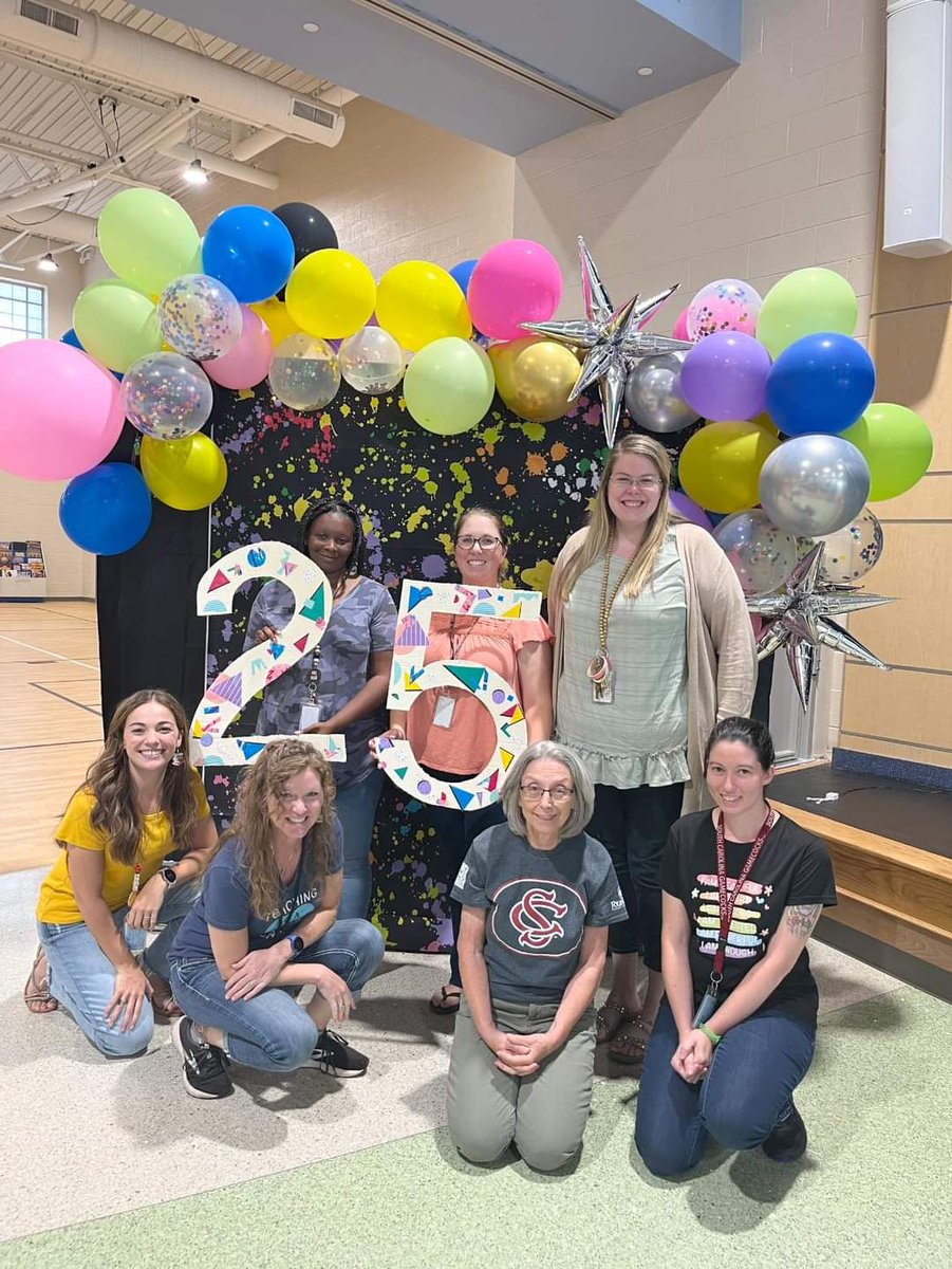 danikaowhite's tweet image. @SRAABOBCATS 
Hey hey! It&apos;s SRAA! We are celebrating our 25th year as an Academy for the Arts!
#SPEDStrong
#Bobcats