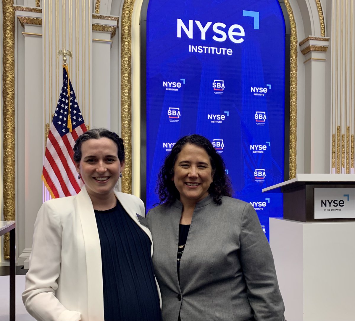 EfairchildMM's tweet photo. What a thrill to host @BusinessForward &amp; @SBDigiAlliance members and allies at @NYSE. We joined @SBAIsabel to ring The Closing Bell for @SBAgov's 70th anniversary. Nowhere symbolizes the dream of American entrepreneurship quite like the NYSE! https://t.co/c0UmB17Iij