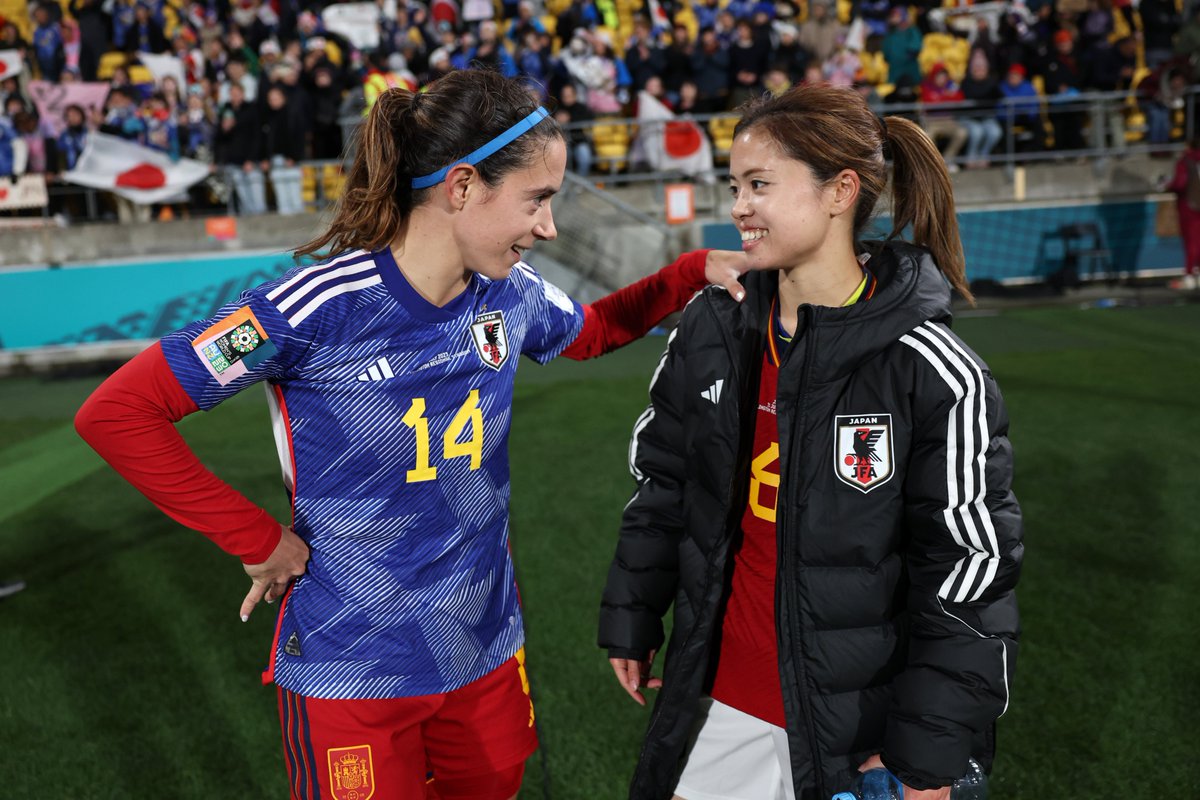 FIFAWorldCup_JP's tweet photo. 🇪🇸 @AitanaBonmati 🤝 @maybe10_ 🇯🇵

#BeyondGreatness | #FIFAWWC https://t.co/bL7M6c4Auh
