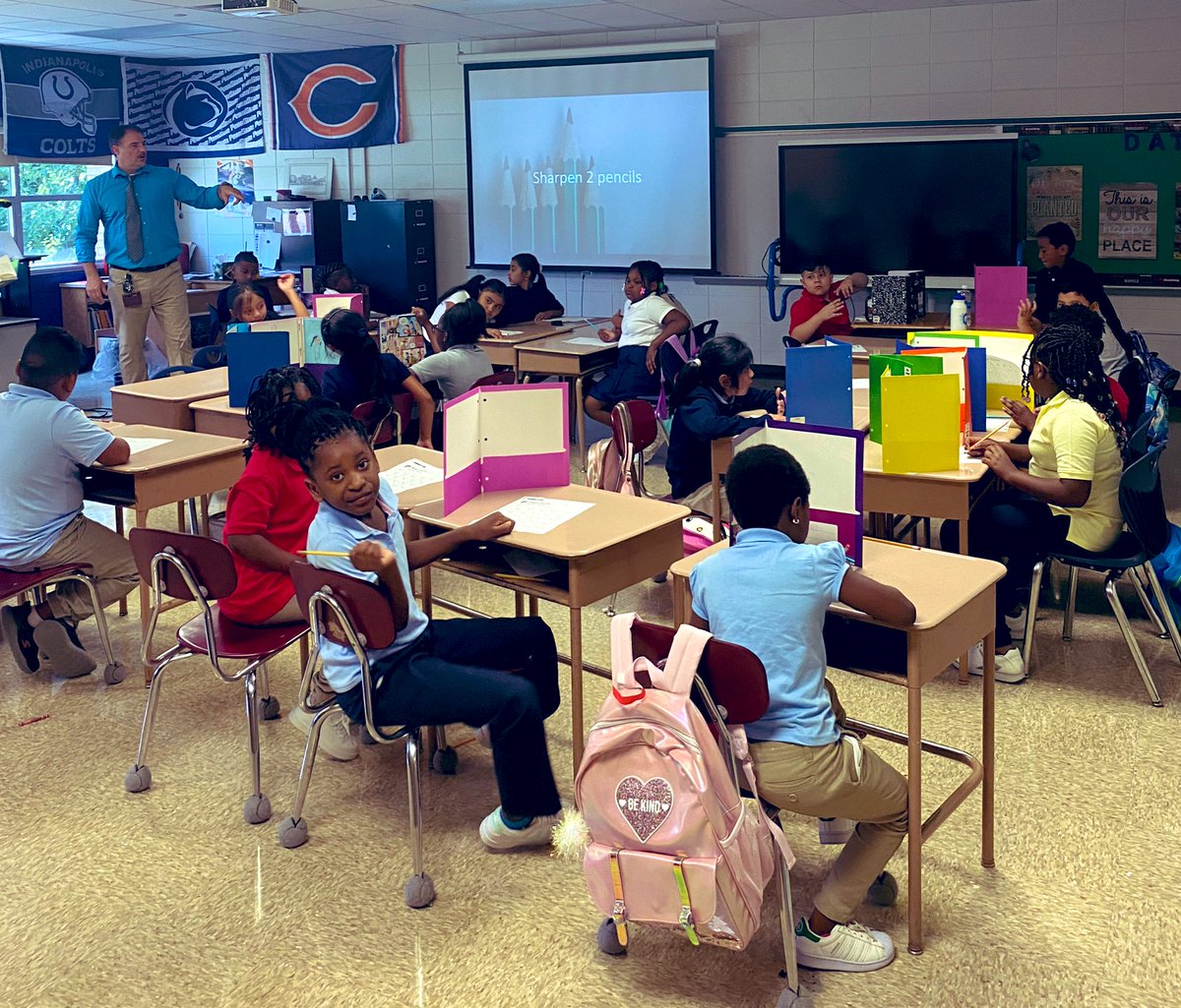 First day <a href="/IPSFairbanks105/">IPSFairbanks105</a> is complete! Staff and students were ready to be back in the building! Are those math manipulatives on Day 1? Yes, they are! Exercising that brain power from the start! #WatchUsWork #TeamESRocks <a href="/LelaSimmons19/">Lela Simmons</a> <a href="/AleesiaLJohnson/">Dr. Aleesia Johnson</a>
