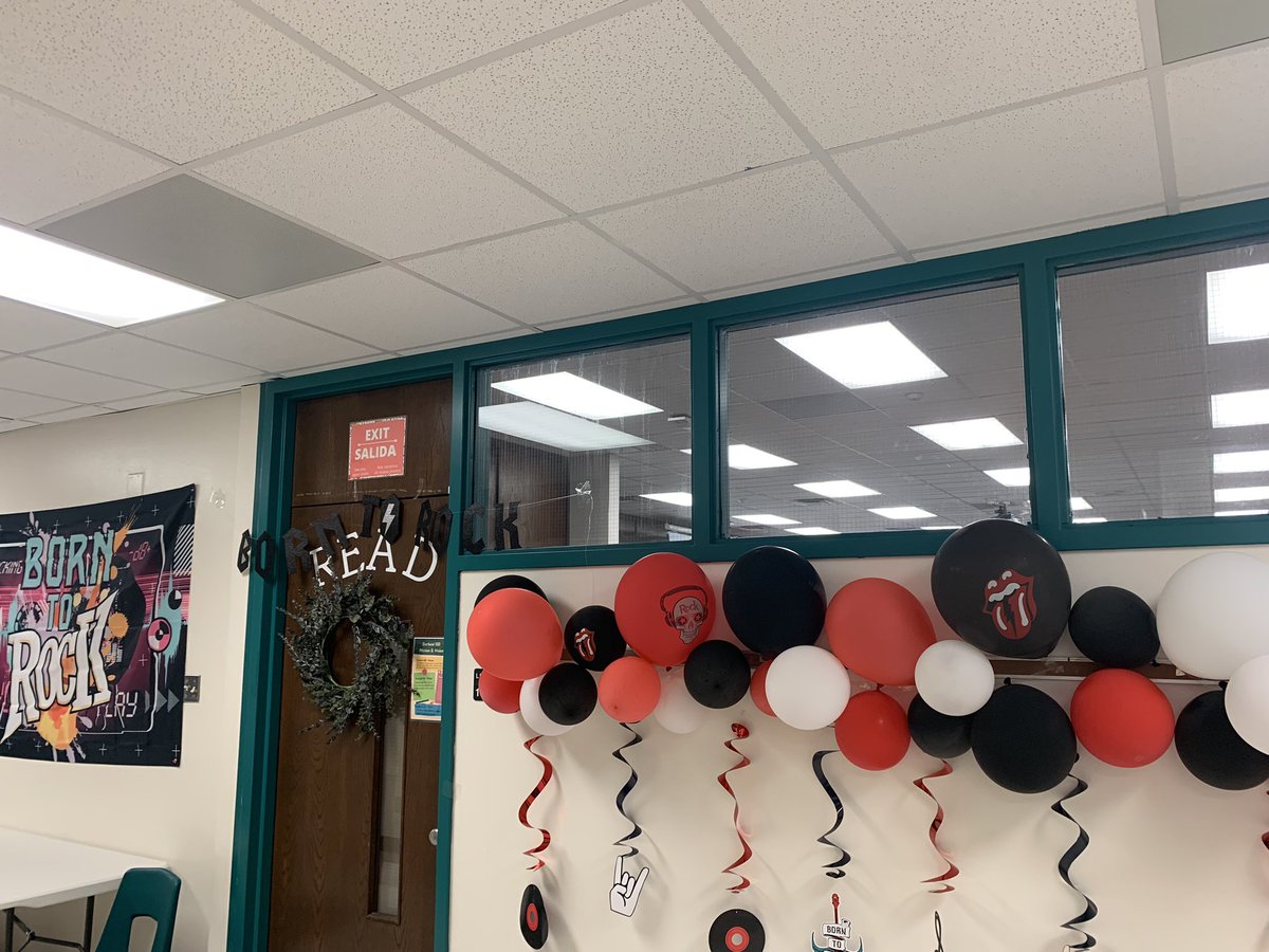Roach_Wranglers's tweet photo. At Routh Roach, we are excited about welcoming our teachers and staff to the new school year! #GISD_effect https://t.co/ROVgmR56kH