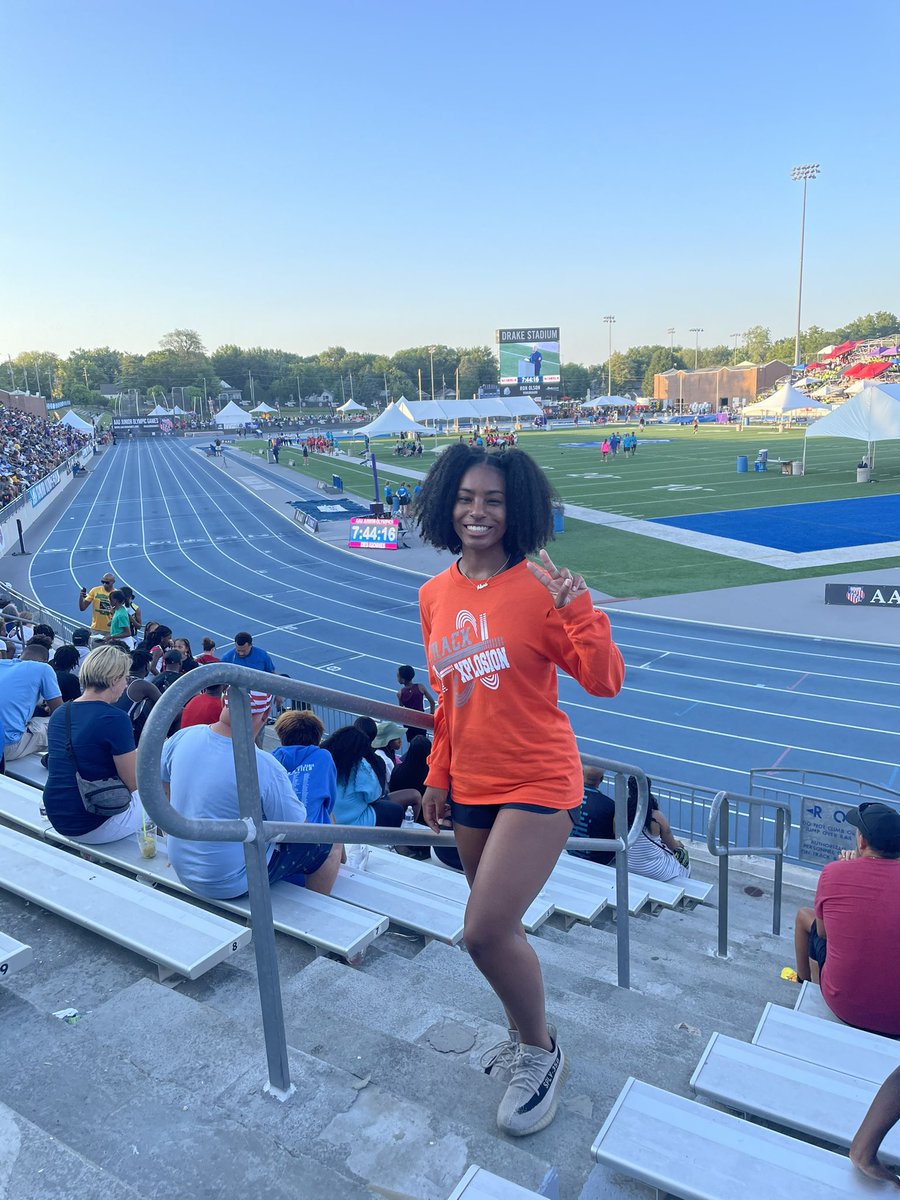 Alora Williams tweet media