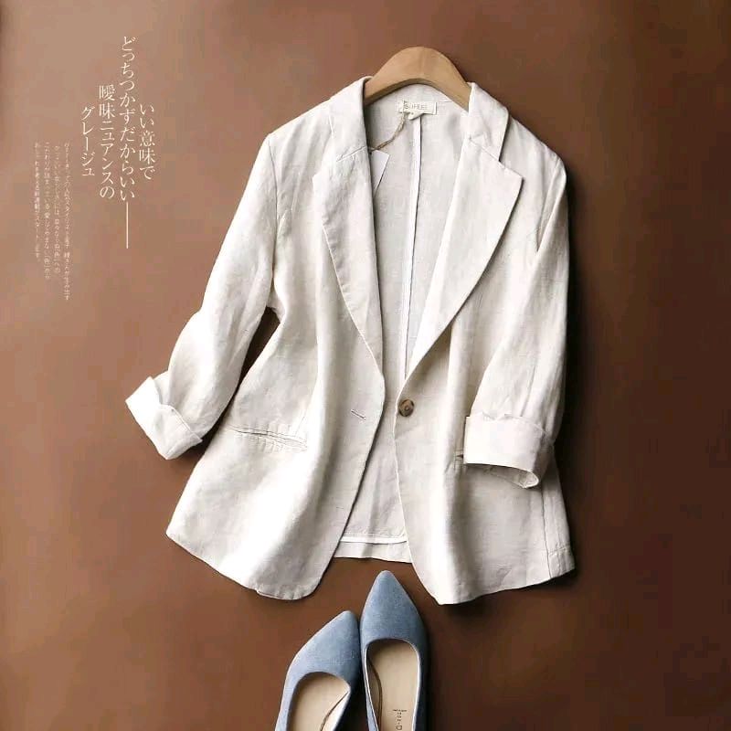 Clarapunya's tweet photo. Cek BLAZER WANITA - ROMANCE BLAZER - BLAZER KOREA - BLAZER LINEN dengan harga Rp58.000 - Rp65.000. Dapatkan di Shopee sekarang! https://t.co/5r56lCCEQS https://t.co/fhEiZcrBum