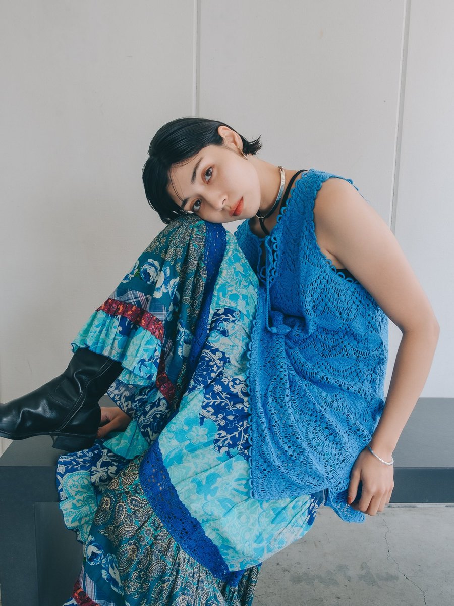 marte_jp's tweet photo. MARTE ONLINE

▪️Vintage Styling Set / Dress
8.1 tue. 20:00 - 8.4 fri.10:00

今回はヴィンテージアイテム2～3点を組み合わせた大変お得なStyling Set 15種類＋Vintage Dress の入荷となります。

3日間限定販売となりますのでぜひお見逃しのない様ご覧くださいませ。

https://t.co/qr5SmNf6xp https://t.co/ZjkD6hQwl4