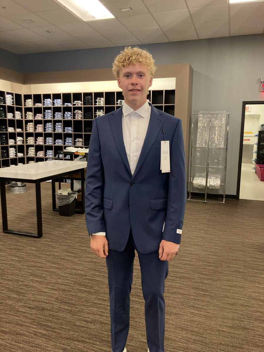 NorpFN's tweet photo. This is what happens when you stop playing fortnite 

also, wtf is this x shit https://t.co/o6vK2OiLHP