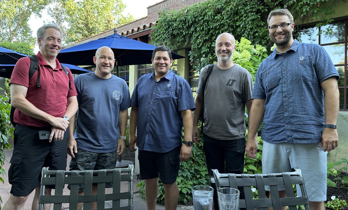 SeguraOSD's tweet photo. #OSDDay is a wrap. This was such an awesome in-person event put together by @tcsmug and @abetterpc 
Honored to share the stage with @gwblok @mniehaus @jarwidmark @miketerrill and meet lots of new #OSD friends https://t.co/J19a3dPk87