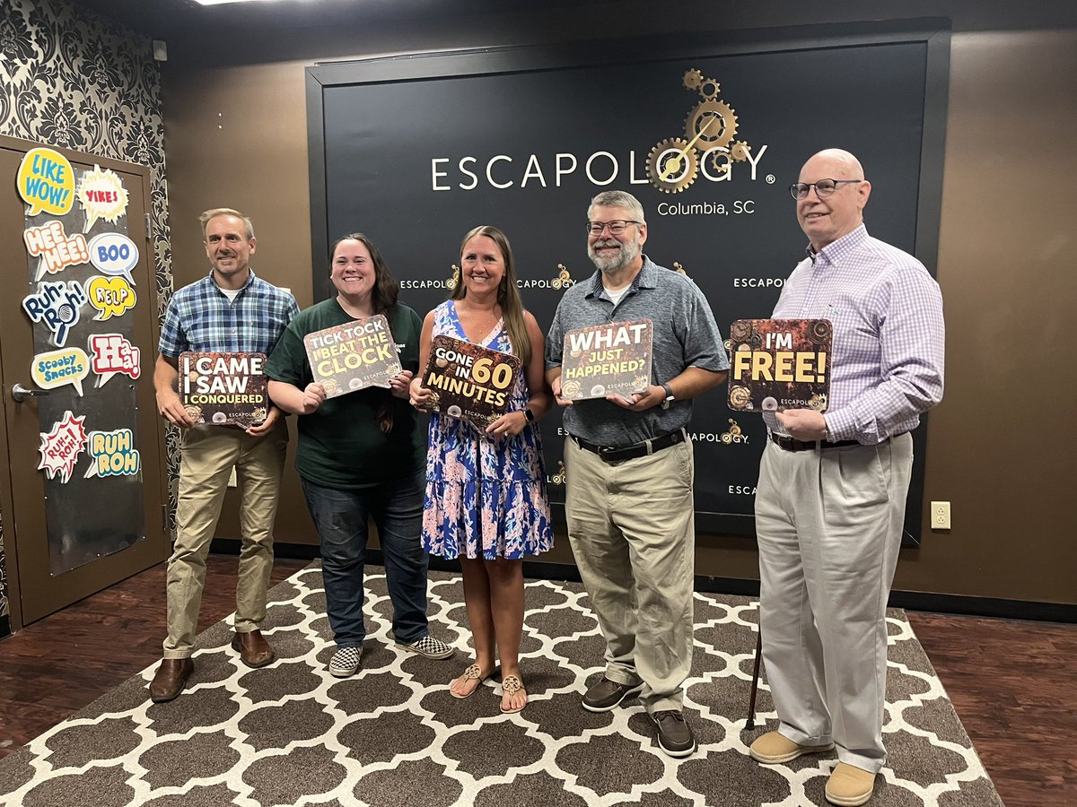 NMScougars's tweet photo. 🎉🏫 Our school had an incredible team-building morning with Escapology! 🙌🧩🔐 Problem solving puzzles, working together, and having a blast! Thank you, Escapology, for the amazing experience! More pics to come. https://t.co/RSVbHjO0sJ