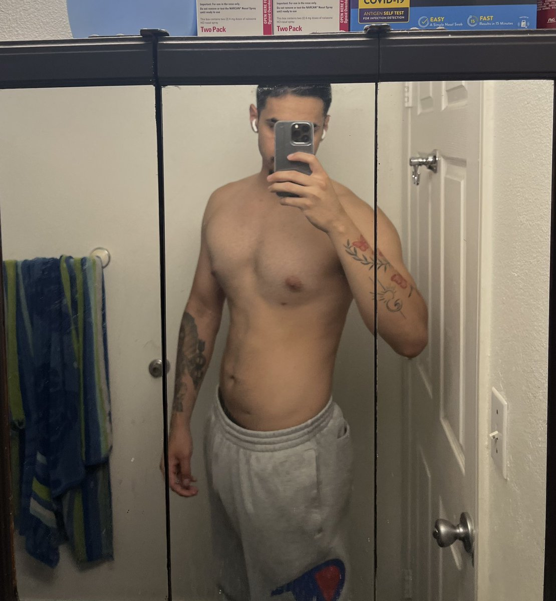jricosuave97's tweet photo. loved you fr July ✨👨🏽‍🍼🫶🏽 https://t.co/asg7HwCWpT