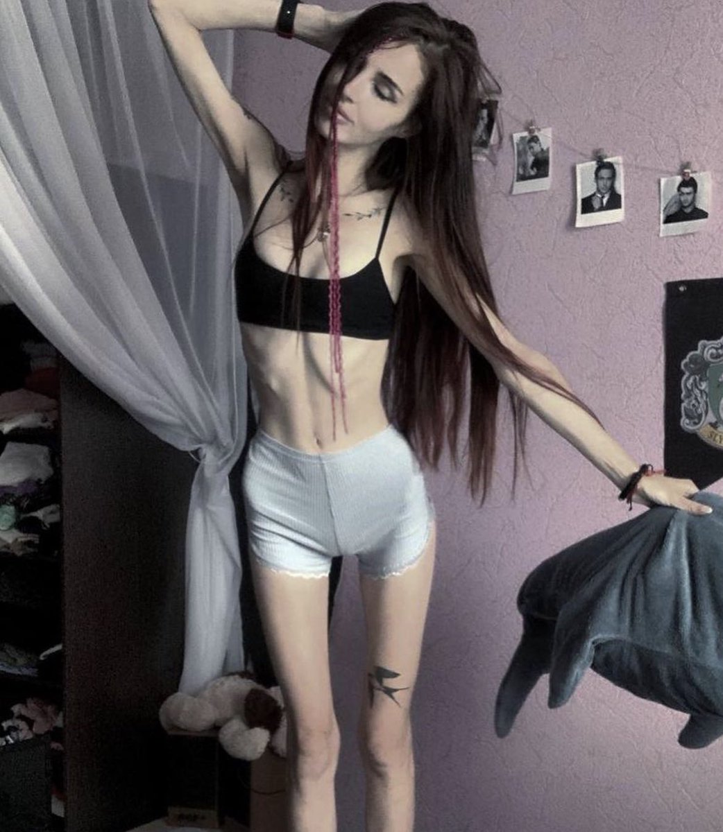 sickgothinspo's tweet photo. https://t.co/nZR3Be8OvN