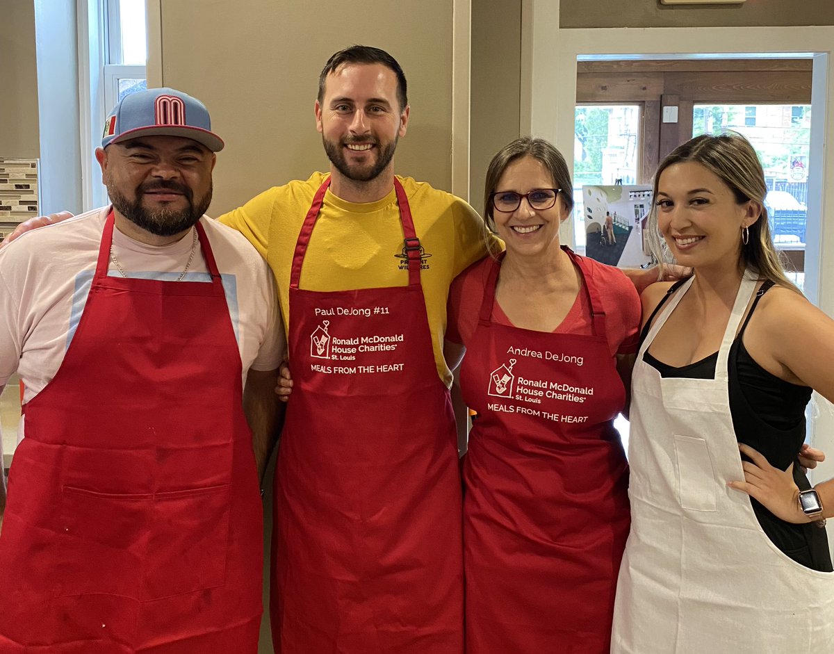 We had a blast cooking, laughing, bragging about our skills in kitchen…and serving the community! Thank you to Ronald McDonald House @rmhcstl for letting us take over the kitchen tonight. ♥️