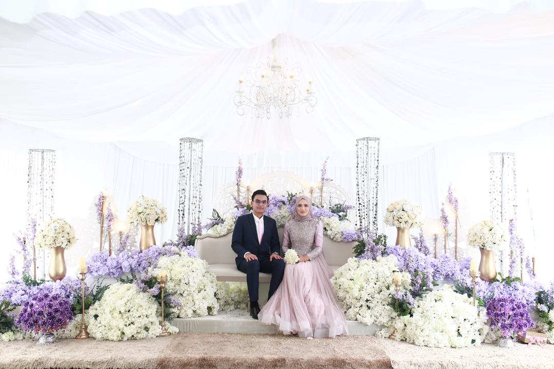 issyazwedding1's tweet photo. The wedding of Nasha and Sazrul
Bukit Sentosa,Rawang

For more info:-
https://t.co/w3YRCgHvho

#bridalgown #butikpengantinrawang #butikpengantin #pelamin #bajunikah  #bajupengantin #mekap #andaman #mua #bajusongket #songket #wedding #khemah #kahwin #pelaminbajet https://t.co/fALPLt4n1Y