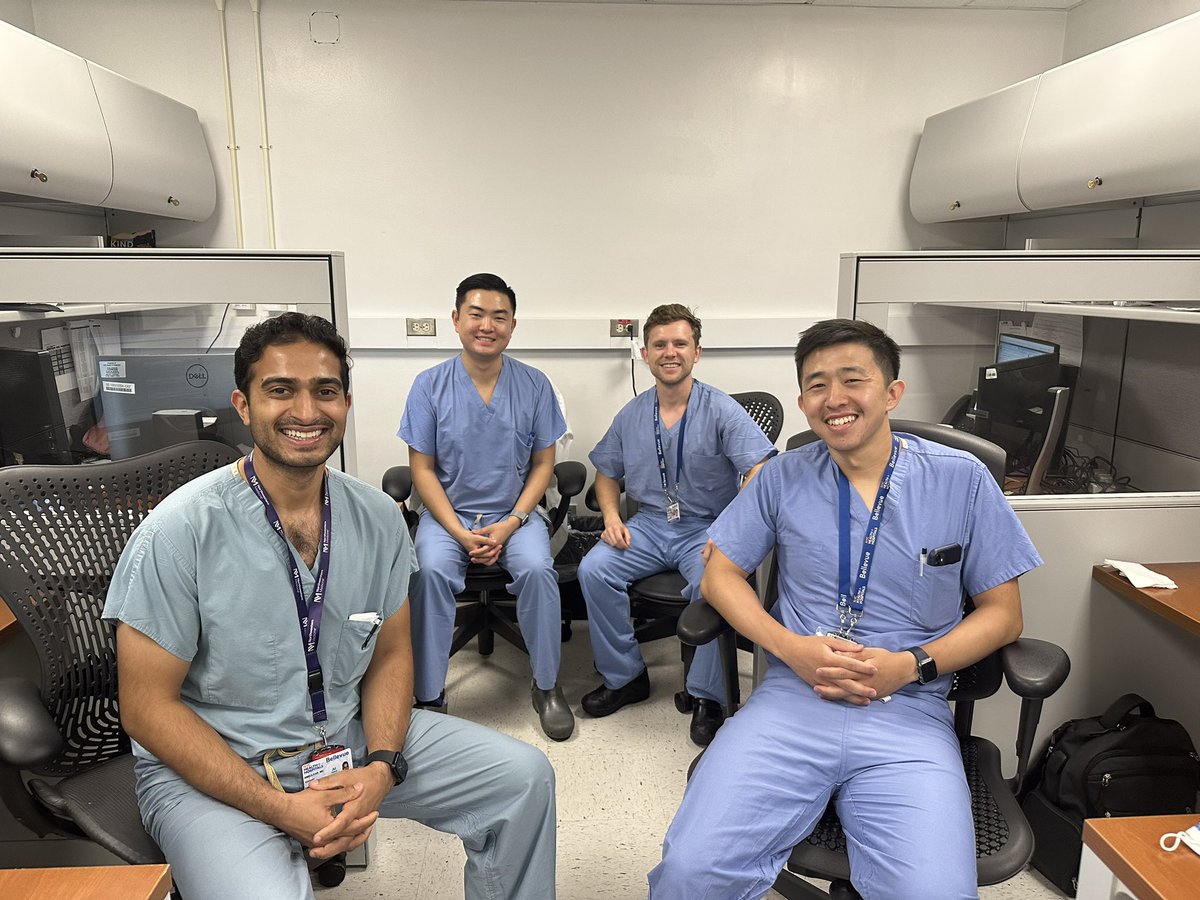 KSMurrayUro's tweet image. I waited for the month to be over but this is the starting @NYUUROresidency team July 2023 at Bellevue @NYCHealthSystem!
