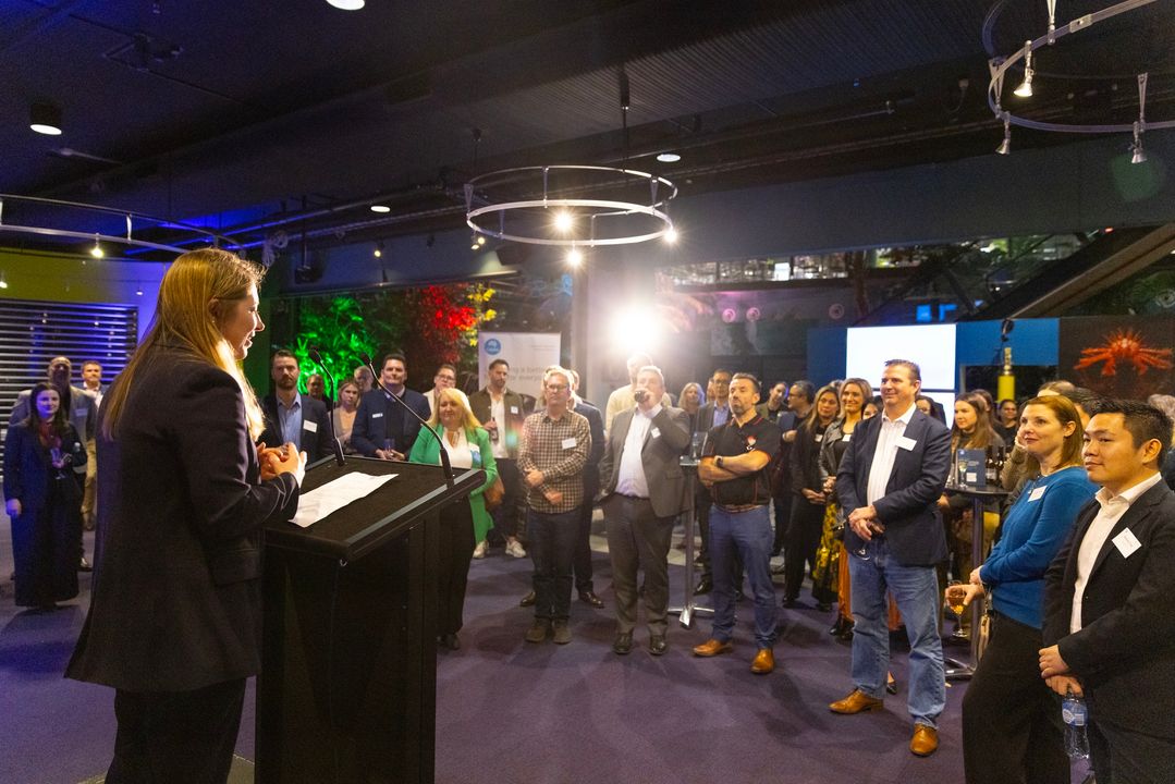 techcouncil_aus's tweet image. Last night, the TCA and @CSIRO  were excited to hold our networking drinks where we announced the launch of our new joint report: &quot;The Geography of Australia&apos;s Digital Industries&quot;.

Read the report: techcouncil.com.au/wp-content/upl…

#TechsectorGrowth #techinsights #australiantech