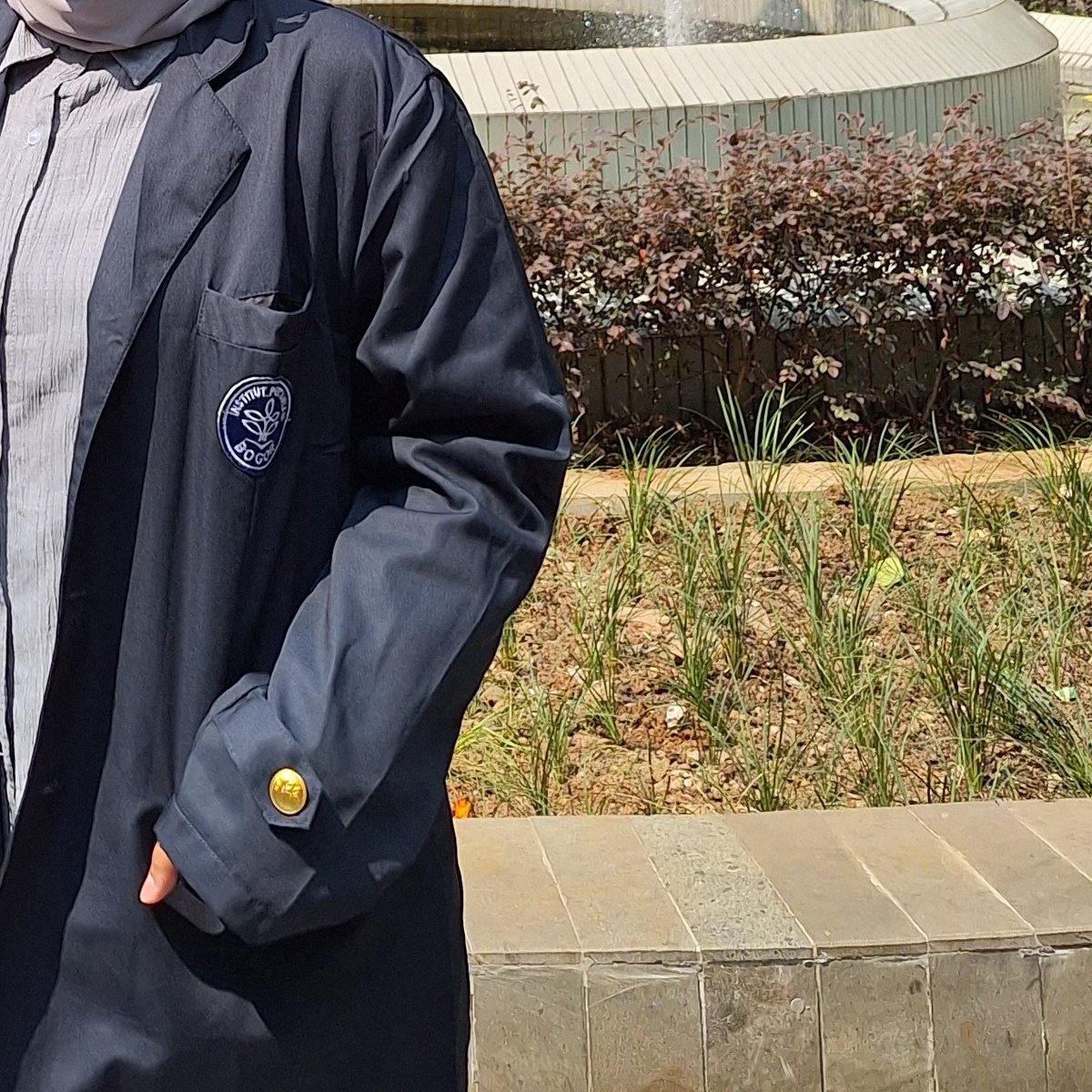 pineablee's tweet image. finallyy ngambil almet!! TP KEGEDEAN WKWKWKWK 😭😭😭