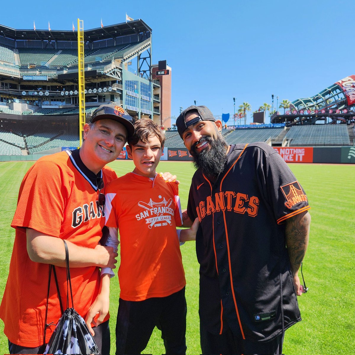diegovalderrama's tweet photo. ... and now! #sfgiants #sfll #challenger https://t.co/fH2ia2B67a