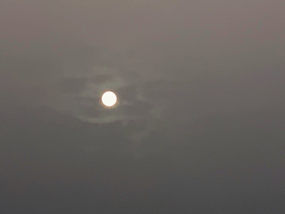 MetalqueenOG's tweet photo. Moon over Midland https://t.co/hlIwWQgawi