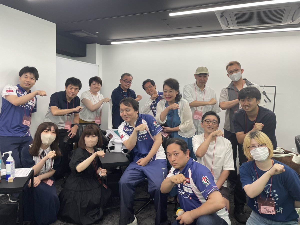 kadokawa_sk's tweet photo. #サクラナイツサマーフェス　なんと遅刻者0、欠席者0という素晴らしい立ち上がりから開幕しました！

皆様、4チームに分かれて戦っていただきます。
本日一日よろしくお願いします🌸 https://t.co/WIM1fmRpcM