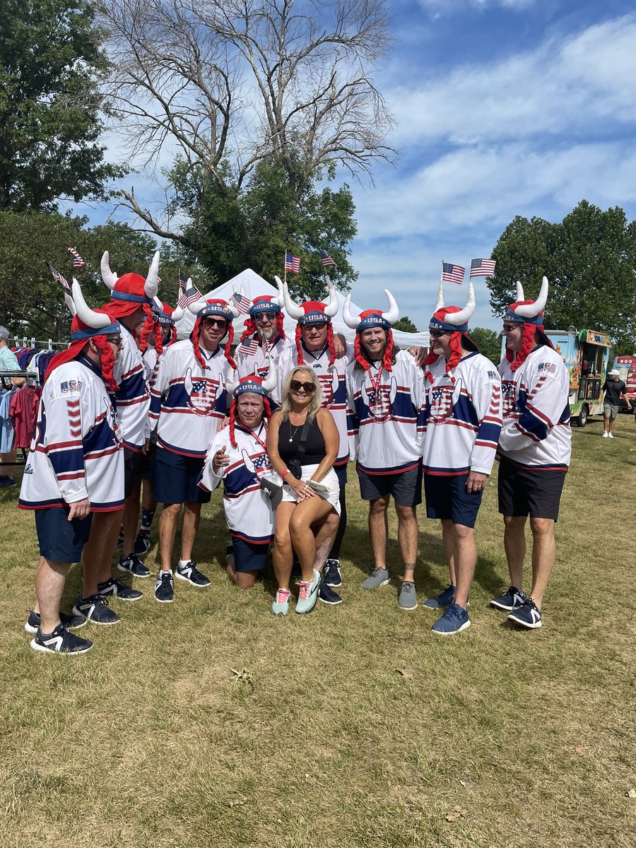 Elizabeth Humphreys tweet media