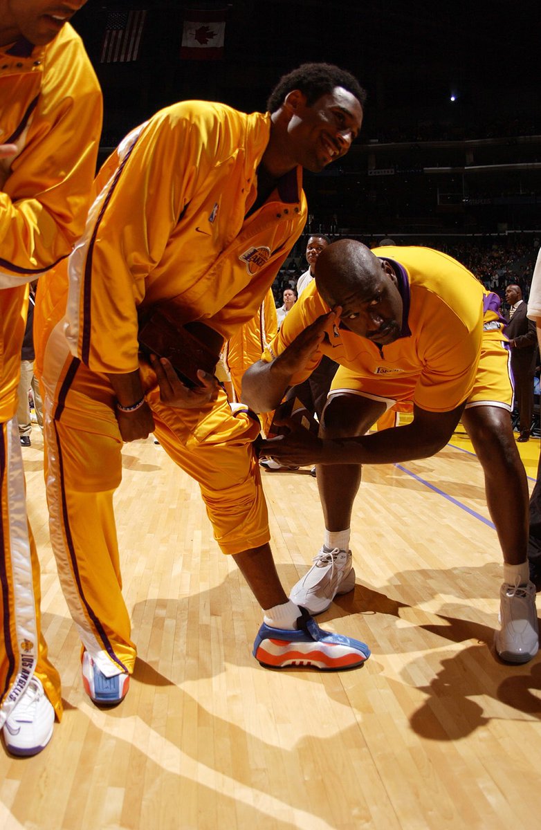 timelesssports_'s tweet photo. A few Shaq &amp; Kobe flicks to bless the timeline. 🐐 https://t.co/iMaA2750x2