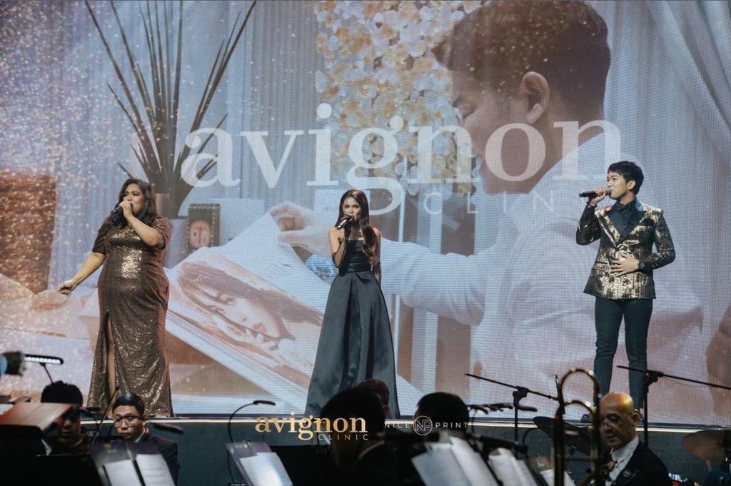 zephanaticsofc's tweet photo. [PHOTOS] @imzephanie's performance at #AvignonGala 🎤🎶

📸 avignonclinic 
#Zephanie #AvignonMostBeautiful
#AvignonClinic #ExperienceAvignon https://t.co/itr7vJOKa4