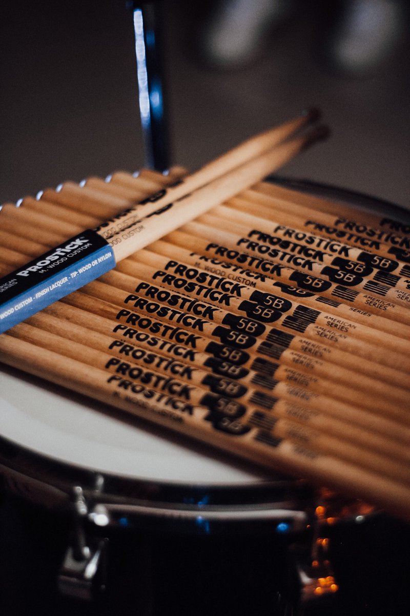 Prostickusa's tweet photo. #drumsticks 🥁🔨🔨 https://t.co/UBI2orIswg
