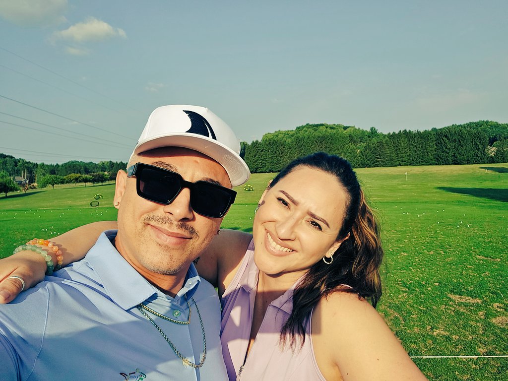 c_ricard's tweet photo. Hey babe, let's go golfing!! ⛳️ https://t.co/59OKtjt4AK