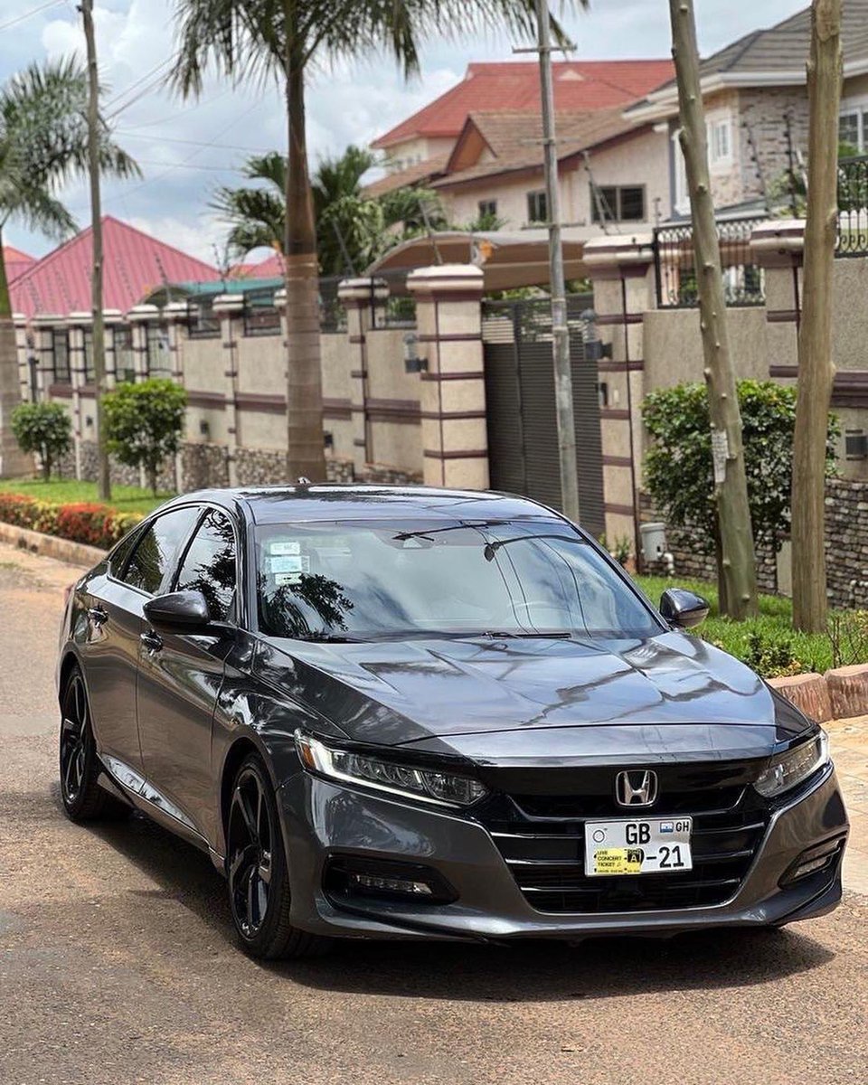 Safedeals_Gh's tweet photo. 2019 Honda Accord Sport
Push to start
Power Seats
Leather seats
Apple CarPlay
Reverse Cam
Infotainment system
Alloy Rim
Ghc🇬🇭185,500
Kindly retweet
#Stonebwoy , #Sark , #BBNaijaAllStar #bongoideas #Ghana #safedeals #NanaAddo #Mahama #wizkid #Davido #Tottenham #safedels https://t.co/fj5mbeyrpW