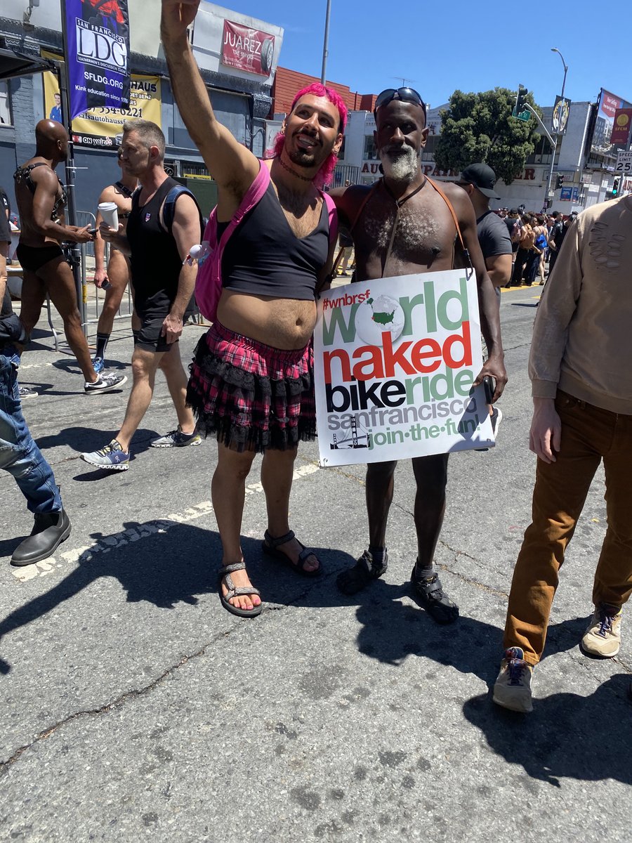 sfwnbr's tweet photo. Like most #BareAsYouDare #SFNudistHighHolyDays, some folks at the massive #DoréAlley2023 faire are ready to don that special hat, costume &/or colors to celebrate the #postEquinox/#preFolsom #WNBRsf2023 ride&afterparty Sat 23 Sept!
#ReNormalizingFreedom
#ReNormalizingNudism https://t.co/Z0x1gAQNco