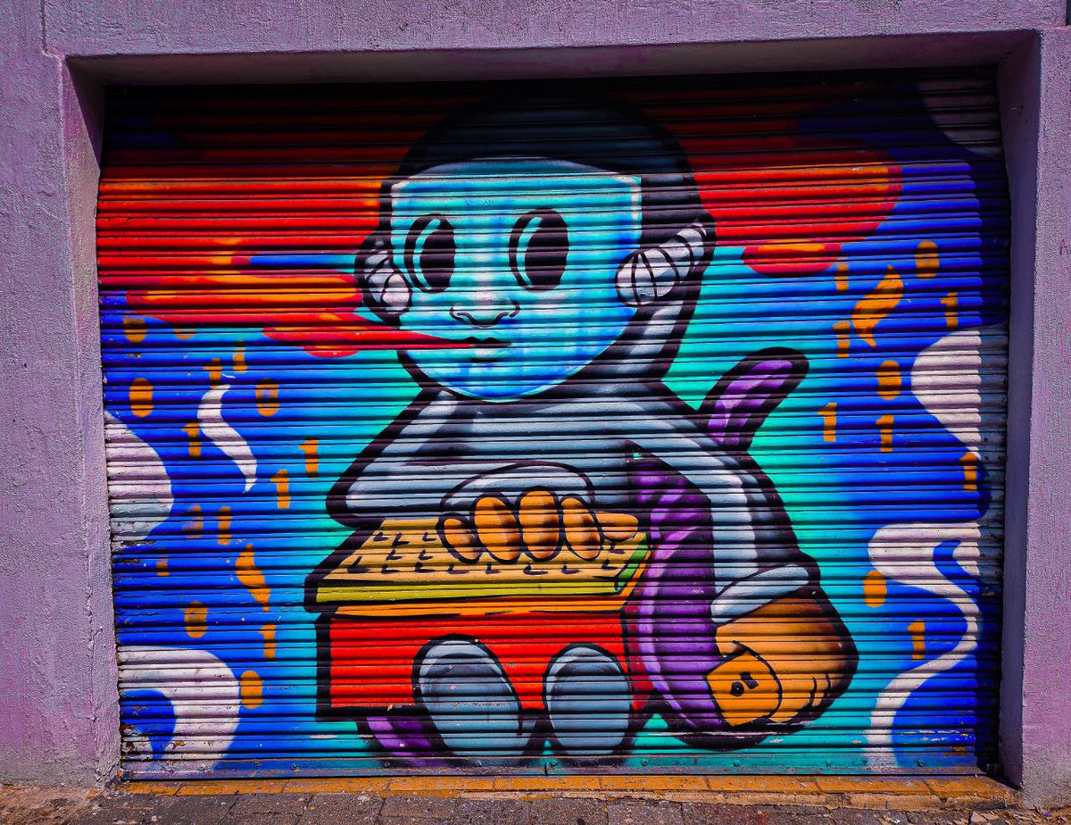 CamaraPersp's tweet photo. “No puedes controlar todo, pero puedes escoger cómo vas a reaccionar”.
📍 Guadalajara Centro
#Murales #ArteUrbano
#Art #streetart #streetartdaily #streetartphoto #graffiti #graffitiart #Photography #gaffitis #Creativity #MultiColored https://t.co/VeVVq2dip4