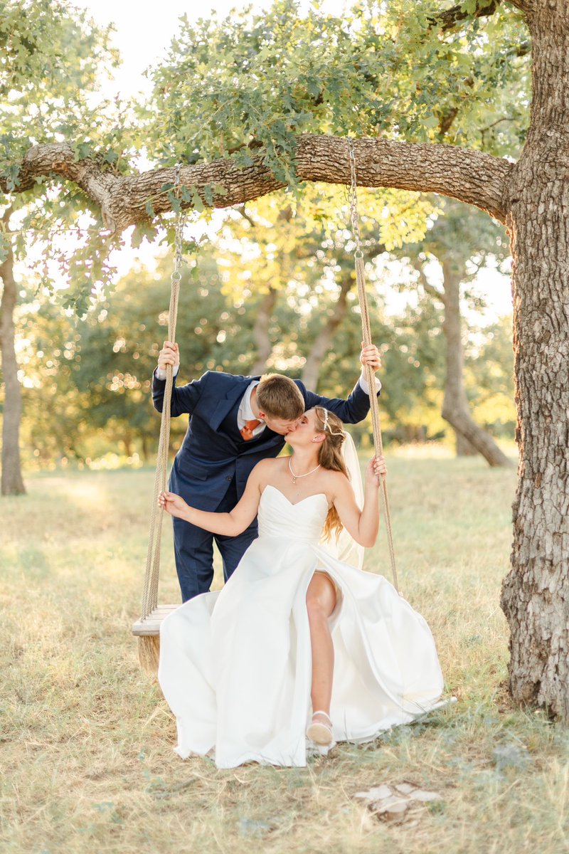 HHolzmann_golf's tweet photo. 07.08.23 💗💍 https://t.co/oeVtd0hCRa