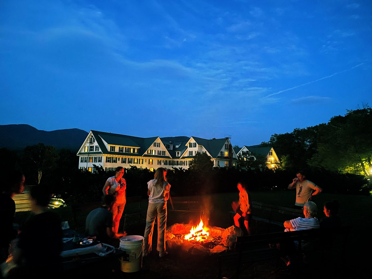 danhannon's tweet image. NH love. A rare weekend getaway up in the mountains without snow. #nh #whitemountains