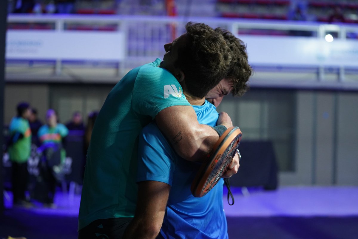 leygue_thomas's tweet photo. 🇦🇷 𝑴𝒆𝒏𝒅𝒐𝒛𝒂 𝒏𝒐𝒔 𝒗𝒆𝒎𝒐𝒔 𝒎𝒊𝒆𝒓𝒄𝒐𝒍𝒆𝒔 🇦🇷

Barbaridad Lo tuyo compa, estamos en 1/16 vos del P1 de Mendoza 👀

🆚 Bela / Yanguas https://t.co/clYvbCZxSf