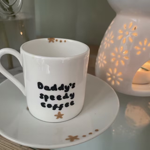 Lovely customer photo and review 📸💓☕️ 'Fab espresso cup and a speedy delivery too.' ~ Katy ⭐️⭐️⭐️⭐️⭐️, Etsy etsy.com/uk/listing/762… #EarlyBiz #MHHSBD #TestimonialTuesday #butfirstcoffee