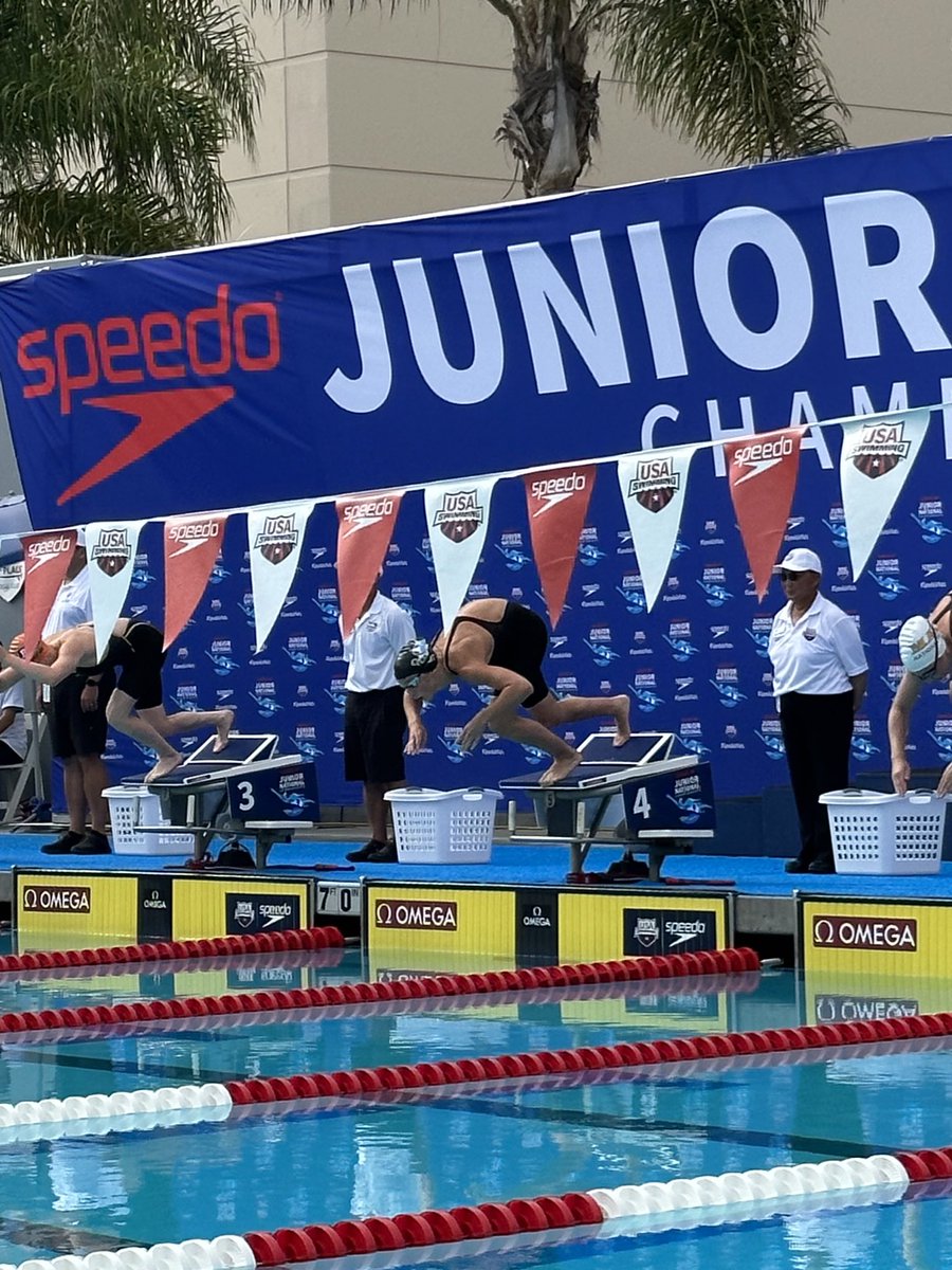 Emerson Callis claimed the win in the C Final tonight of the 200 Butterfly &amp; finished 17th overall @usaswimming Speedo Junior National Championships. Her time of 2:14.73 was a **NEW** US Open qualifying time as well as *NEW* 15-16 &amp; Open Team Records!! #summerjuniors2023
