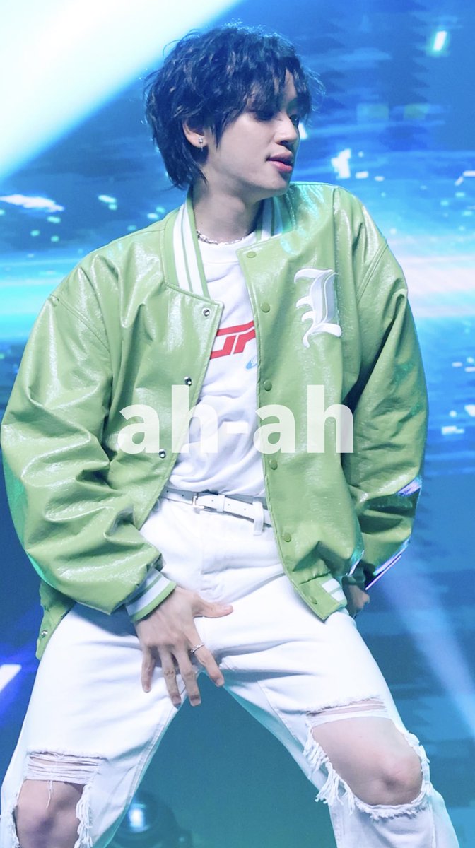 HA_NIEL's tweet photo. 230715 니엘 아침부터 아침까지 (ah-ah) :: 2023 TEEN TOP we gonna rock it drop it top it hey don’t stop it pop it LIVE #틴탑 #니엘 @NEWENTRY_Niel

✔️YOUTUBE(03:20)⏩ https://t.co/pulEaf3aoi https://t.co/MbXeGKWTYZ