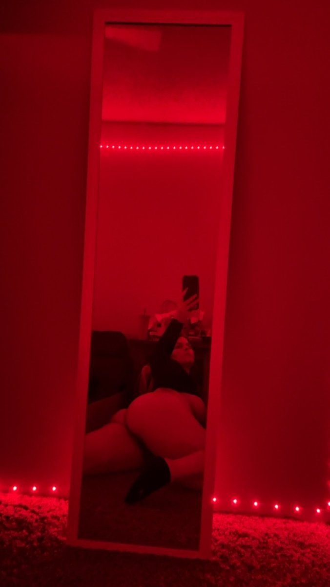 badddlilbit's tweet photo. Twitter don’t hate me I’m back🥺🫶🏻 https://t.co/UOE8O8OXZY