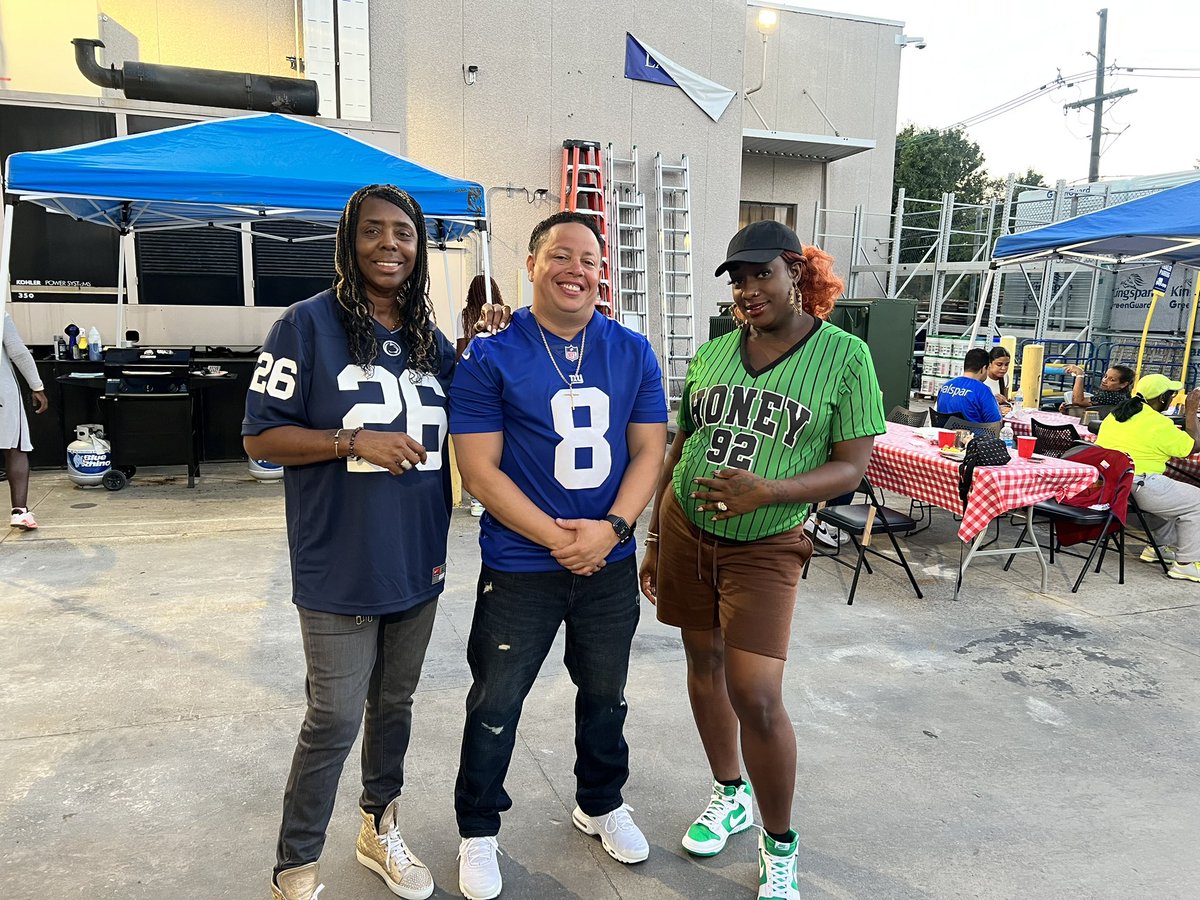 Jackie Davis tweet media