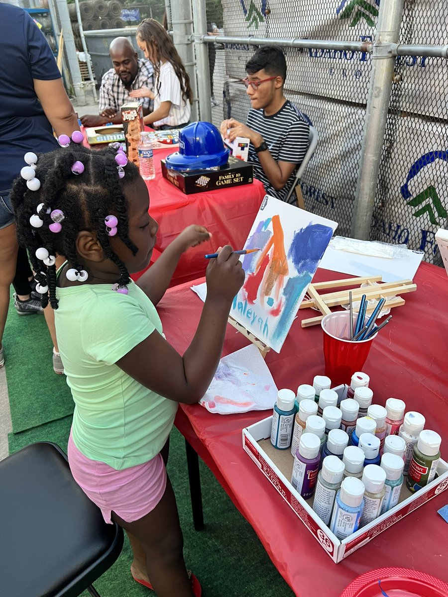 Jackie Davis tweet media