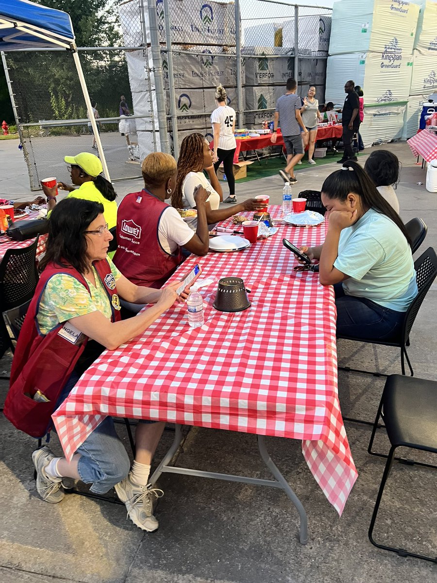 Jackie Davis tweet media