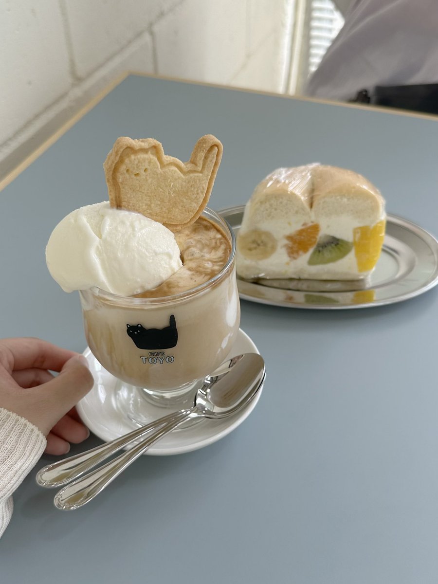 px2otx2o's tweet photo. 문래덩 🍌🥝🥭🥯 https://t.co/ILanheyn99