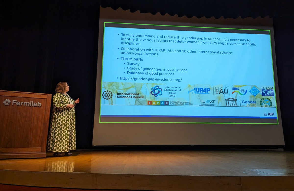 LinQCD's tweet image. Rachel Ivie, Senior Research Fellow at the American Institute of Physics, gave excellent insight into #GanderGap in physics at the #Lattice2023 plenary session. #WomenInSTEM