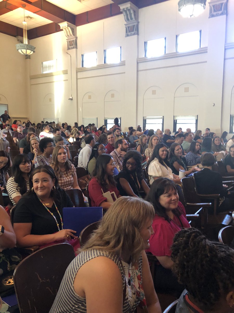 Christine Cano Renteria tweet media