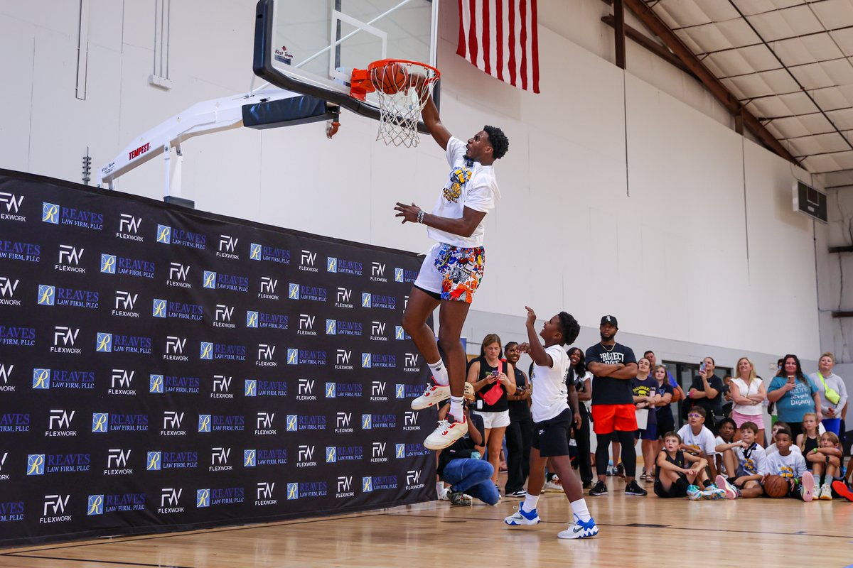 WesHalePhoto's tweet photo. Here are some highlights from @FlexWorkSports youth basketball camp on 7/28/2023 hosted by Jaren Jackson Jr. @perfect7sports 
#radactionphotography #sportraits #canon #sportsphotography #basketball #radphotos #MemphisSportsPhotographer https://t.co/uAcE1KBA5H