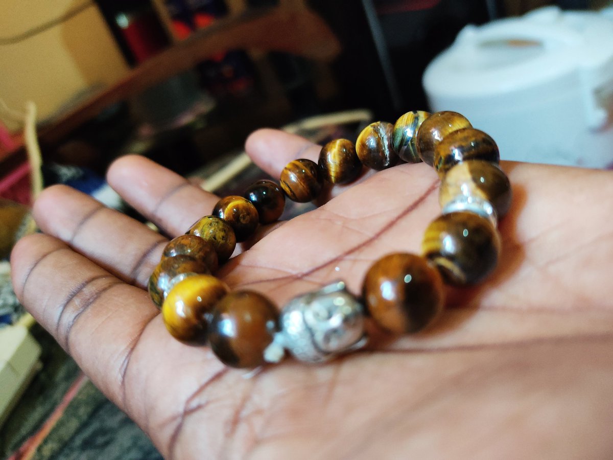 Lee_guidotti's tweet photo. Naomba retweet yako KIPENZI 🤎

REAL GAMESTONE BRACELET

NI Tzsh 10,000
Kwa moja

LOCATION
 📍KIMARA SUKA

CONTACT Call /Whatsup /telegram
 ☎️0683084746 https://t.co/BpRiBXamGt