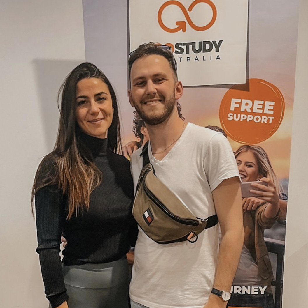 GoStudyAus's tweet image. Our super team in Australia🤙🏽🇦🇺

From Syndey to Gold Coast, today Dhorian Bec visited Anna and the office! 

#GoStudy #GoStudyAustralia #team