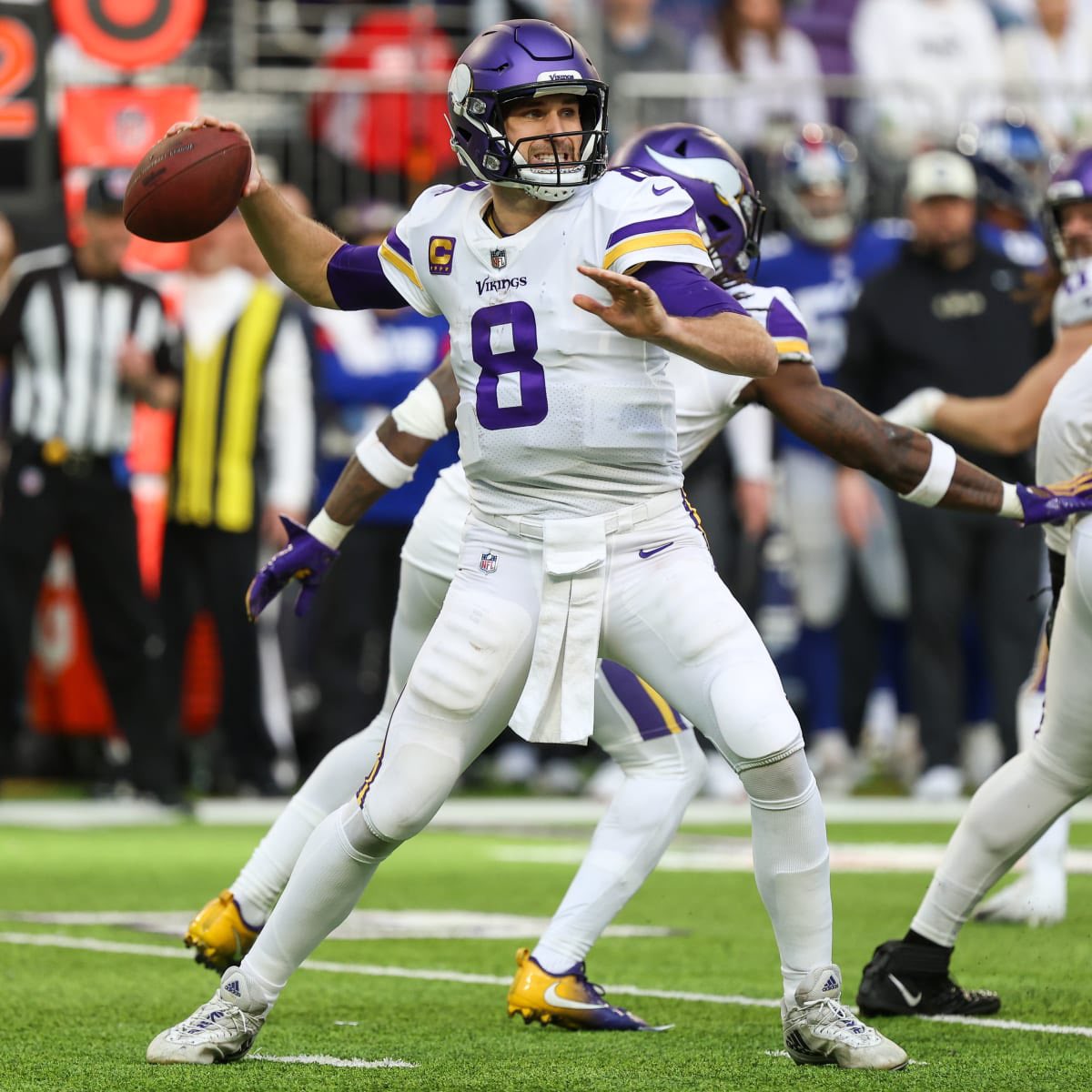 Patrick Mahomes, Josh Allen, Jalen Hurts, Justin Herbert, and Joe Burrow.

The only quarterbacks ranked ahead of Kirk Cousins according to the players. 

#skol