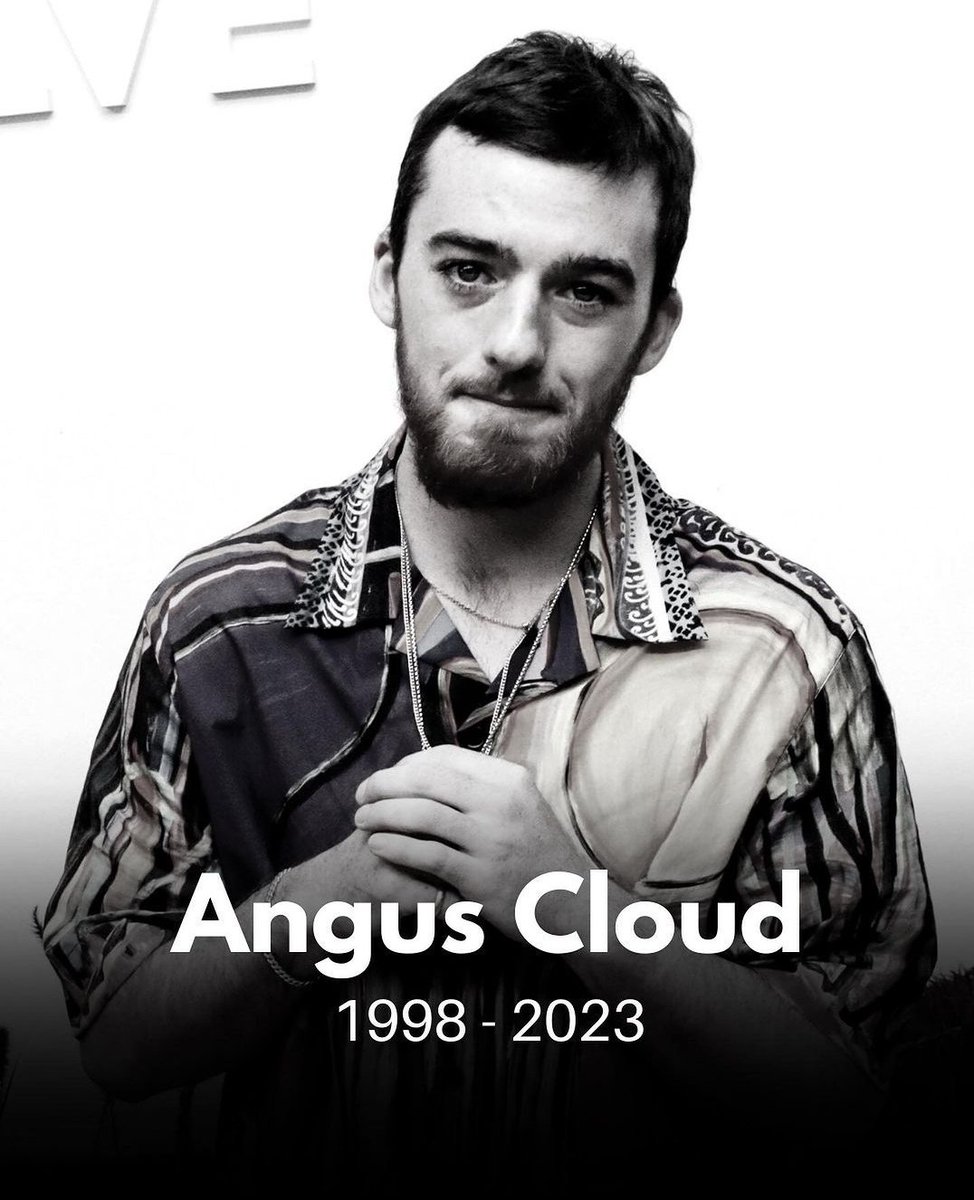 WorldNewsSummry's tweet photo. Rip Fez #ripfez Ow maan :( https://t.co/DP0SBhhmNe