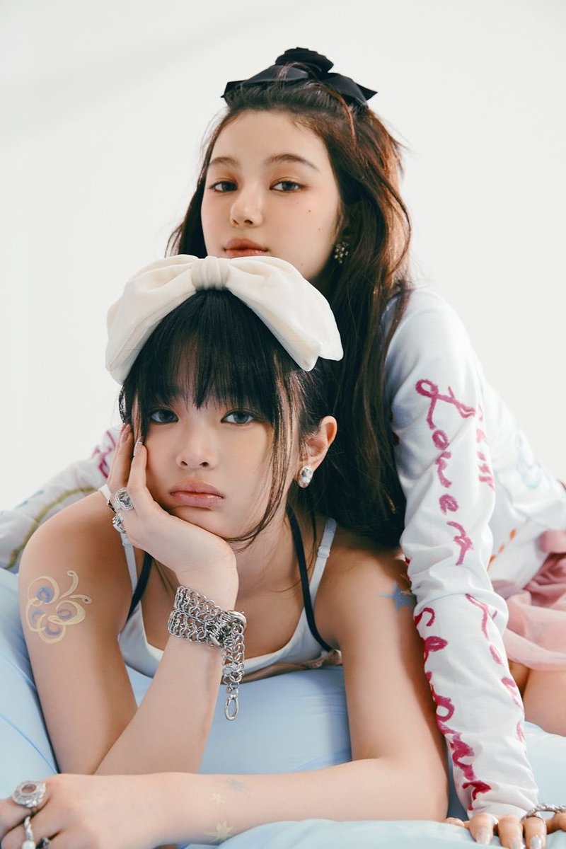 Genie 

#뉴진스 #NewJeans #하니 #다니엘 #Hanni #Danielle