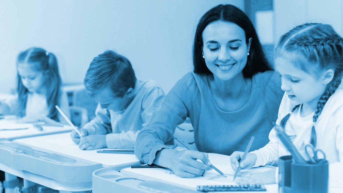 JobsReportAUNZ's tweet photo. New Zealand’s job market has taken a nosedive in the past three months and unemployment is predicted to rise. RCSA has just released its quarterly Jobs Report and the data shows an economic downturn has arrived.

Click here to read more: https://t.co/7n9mlR6wyI https://t.co/KKNqyhL5w0