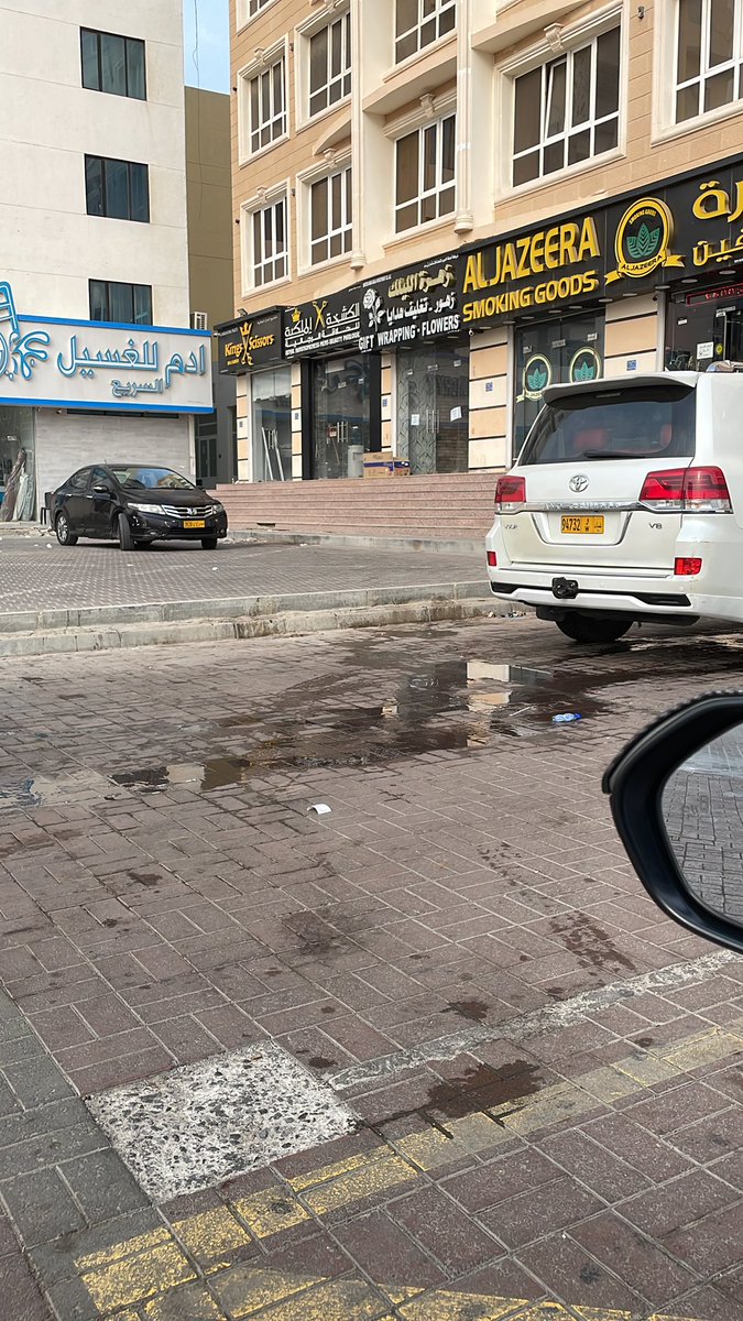 ___Hamood's tweet photo. @MctMunicipality @M_Municipality @cpa_oman صباح الخير 😕
@MctMunicipality @M_Municipality @cpa_oman https://t.co/wULmuK00vN